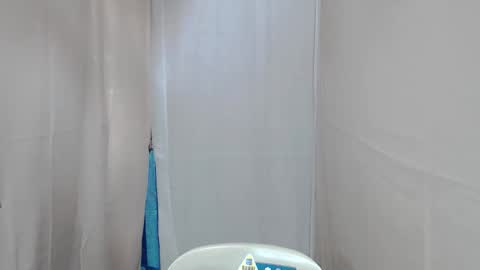 celistina Crwford online show from 12.23.25