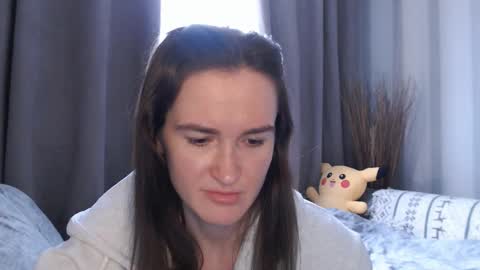 Snapshot of pineapple__mood chatting on 12.13.24 online show from 12.13.24