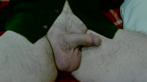 Snapshot of pinewoodman chatting on 01.03.25 pinewoodman online show from 01.03.25