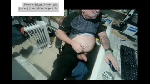 pini_z online show from 12.22.24