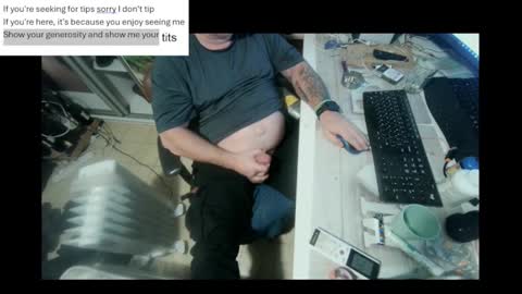 pini_z online show from 12.29.24