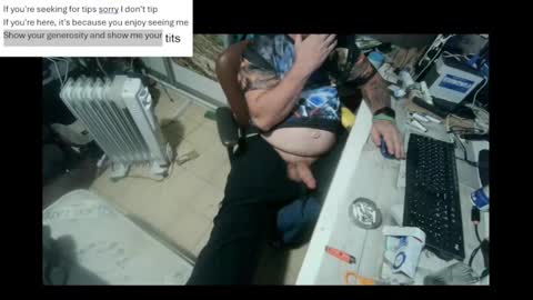 pini_z online show from 01.05.25