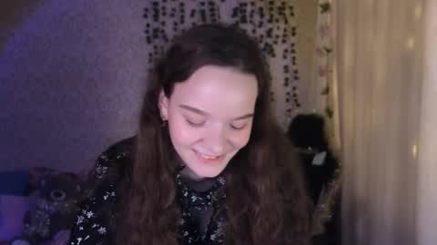 Stephanie online show from 12.14.25