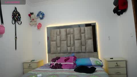 tiffany online show from 04.15.26