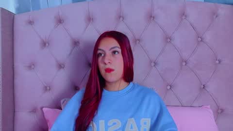 pink_bonnie online show from 09.17.25