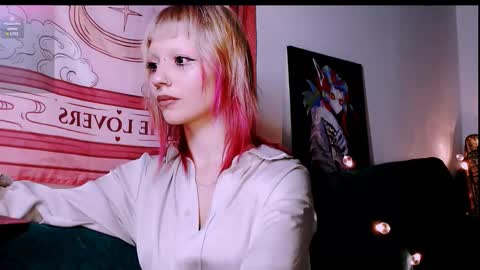 Snapshot of pink_k1tty chatting on 10.20.25 pink_k1tty online show from 10.20.25