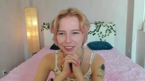 Snapshot of pink_lila18 chatting on 09.12.25 pink_lila18 online show from 09.12.25