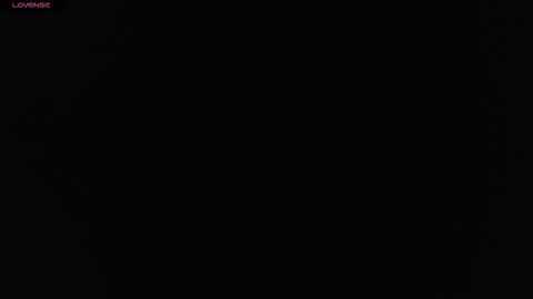 Snapshot of pink_love_25 chatting on 10.20.25 pink_love_25 online show from 10.20.25