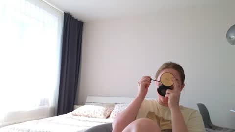 Snapshot of pink_rosee_ chatting on 07.30.26 online show from 07.30.26