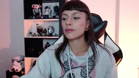 Emily online show from 09.08.25