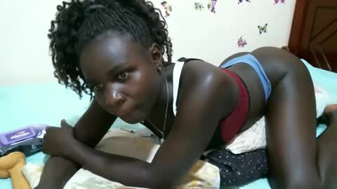 pinky online show from 10.31.25