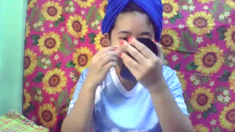 Hi  its me shine  online show from 02.11.25