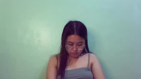 Hi  its me shine  online show from 02.13.25