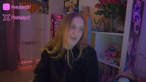 pinkladyx2 online show from 01.16.26