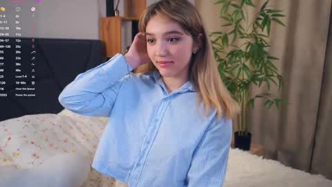 Snapshot of pinkncrazy chatting on 03.02.25  HERES ALICE  WELCOME EVERYONE LOVENSE DOMI REACT TO YOUR TIPS LETS MAKE A GREAT SHOW TOGETHER  online show from 03.02.25