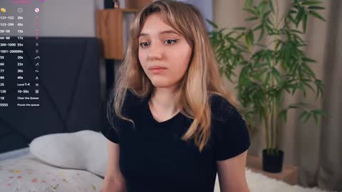 Snapshot of pinkncrazy chatting on 03.05.25  HERES ALICE  WELCOME EVERYONE LOVENSE DOMI REACT TO YOUR TIPS LETS MAKE A GREAT SHOW TOGETHER  online show from 03.05.25