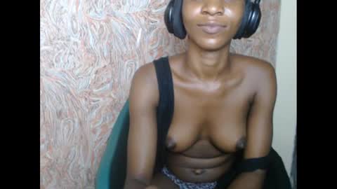 pinknjuicyx online show from 12.14.24
