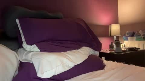 pinkrhino3 online show from 01.11.26