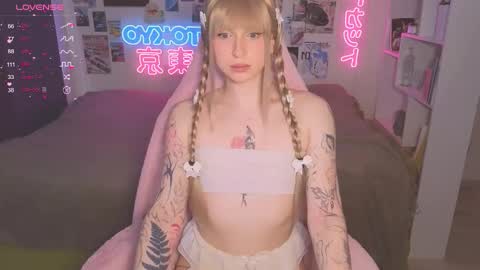 pinkvenom_ online show from 10.07.25