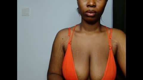 pinkxsugar online show from 10.13.25