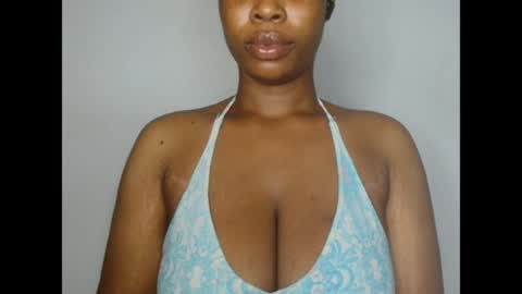 Snapshot of pinkxsugar chatting on 07.19.26 pinkxsugar online show from 07.19.26