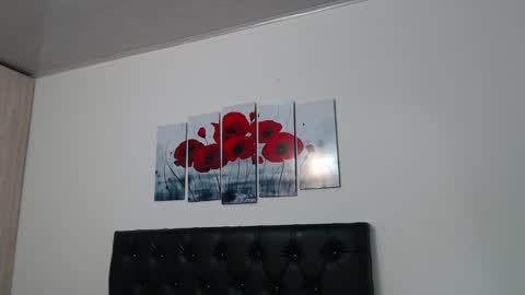 pinky_f00x online show from 10.03.25