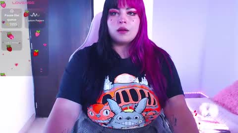 Pau online show from 02.15.25