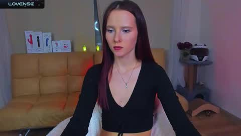 Snapshot of pinkyberry69 chatting on 12.08.24 Alina online show from 12.08.24