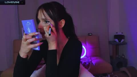 Snapshot of pinkyberry69 chatting on 12.22.24 Alina online show from 12.22.24