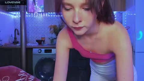 Snapshot of pinkyberry69 chatting on 02.02.25 Alina online show from 02.02.25