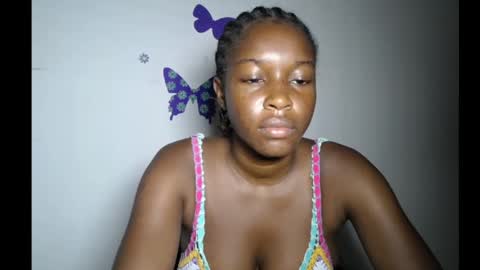 Snapshot of pinkykiki_247 chatting on 12.15.25 pinkykiki_247 online show from 12.15.25