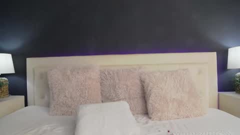  Pink  online show from 12.30.24