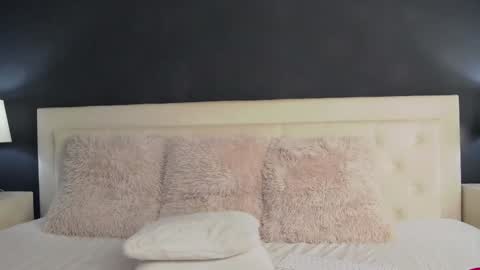  Pink  online show from 02.06.25