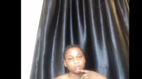 Snapshot of pinkyxxpussy chatting on 01.27.25 pinkyxxpussy online show from 01.27.25