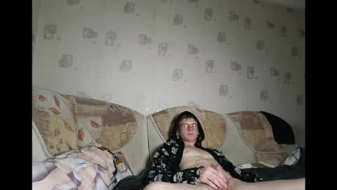 Snapshot of pinochetti chatting on 01.02.25 Incubus online show from 01.02.25