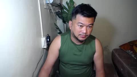 Snapshot of pinoy041087 chatting on 10.15.25 pinoy041087 online show from 10.15.25