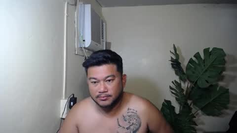 Snapshot of pinoy041087 chatting on 10.22.25 pinoy041087 online show from 10.22.25