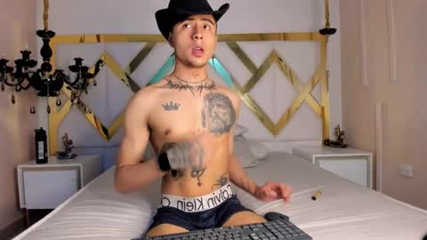 piperrcry online show from 10.22.25