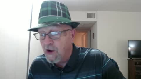Snapshot of pipewizard chatting on 02.02.25 pipewizard online show from 02.02.25