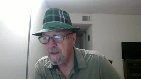 Snapshot of pipewizard chatting on 02.16.25 pipewizard online show from 02.16.25