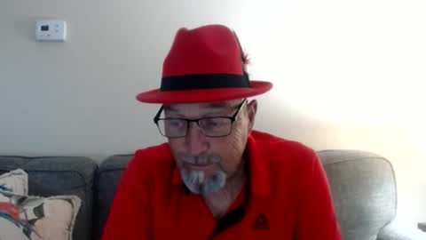 Snapshot of pipewizard chatting on 06.08.26 pipewizard online show from 06.08.26