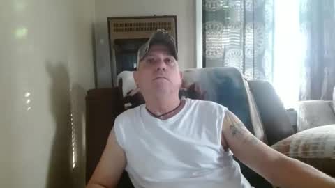 Snapshot of pirate334 chatting on 01.08.26 pirate334 online show from 01.08.26