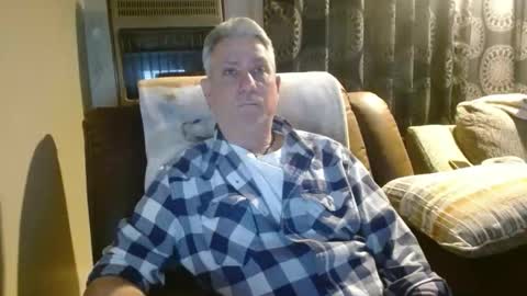 Snapshot of pirate334 chatting on 02.14.26 pirate334 online show from 02.14.26