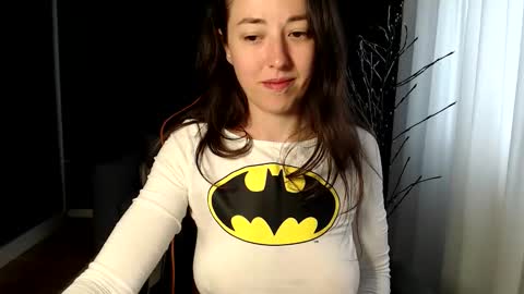 piscesgirl06 online show from 11.17.25