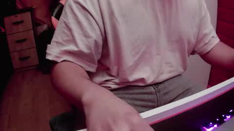 pisceslost online show from 12.15.25