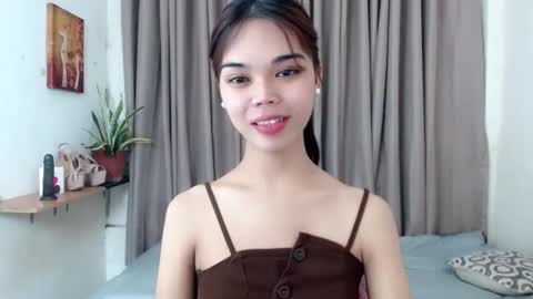 Snapshot of pitchy_pitch chatting on 02.08.26 The Girl Named Eyve online show from 02.08.26