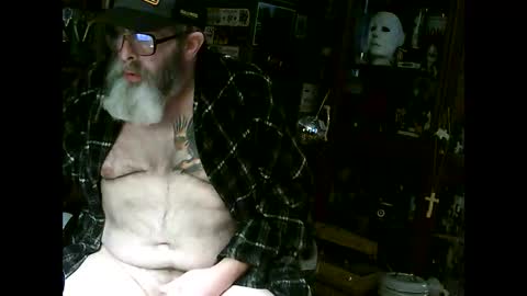 Snapshot of pitman1 chatting on 03.12.25 PitMan1 online show from 03.12.25