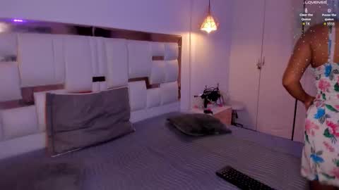 PittAndLunaa69 online show from 09.28.25