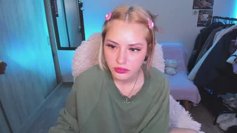 pixie online show from 12.21.24