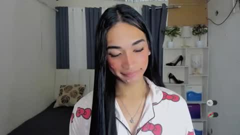 pixiedoll_ online show from 02.10.26